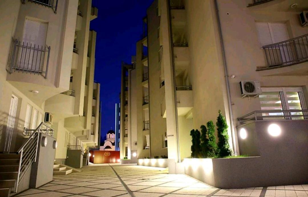 Royalwings Apartman Jagodina Exterior photo
